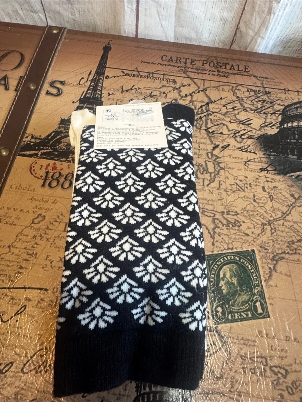 Bundle of 2 NWT Socks a new day and Auden Shoe size 4-10